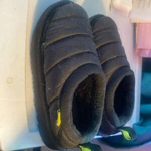 Ugg slippers